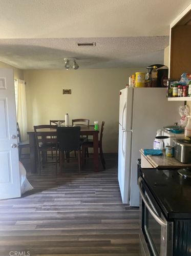 4451 Riverview Dr, Riverside, CA 92509-6552