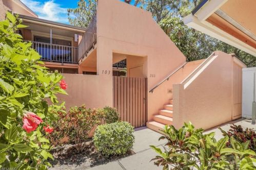 15330 Cedarwood Ln, Naples, FL 34110-8043