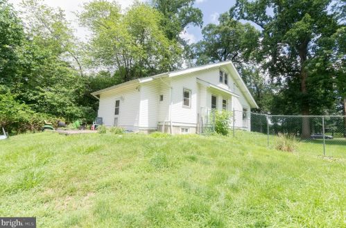 446 Main St, Lansdale PA  19446-2811 exterior