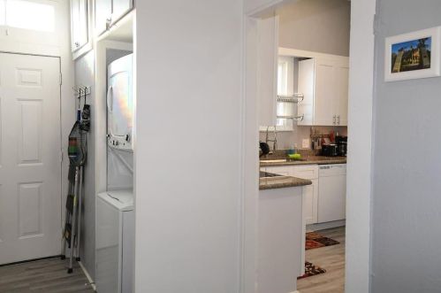 811 10 St, Galveston TX 77550-5118 exterior