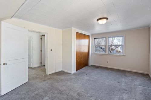 15 Sawyer St, Nashua NH  03060-3740 exterior