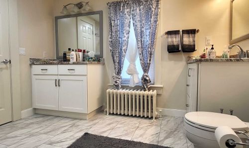 22 Ml Ave, Middletown NY  10940-5220 exterior