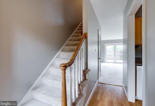8388 Forrester Blvd, Springfield, VA 22152-1735