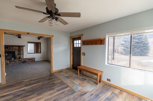 820 Jones Rd, Austin, UT 84754-4527