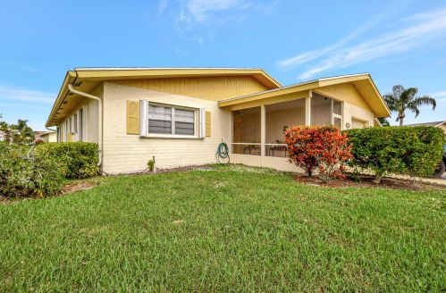 3815 Rowena Cir, West Palm Beach, FL 33417-1056