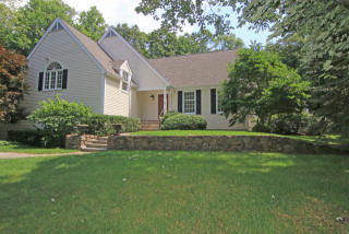 48 Marvin Rdg Pl, Wilton CT  06897-2837 exterior