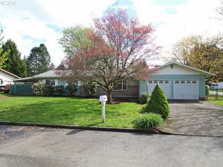 7015 61st Ave, Vancouver WA  98661-1014 exterior