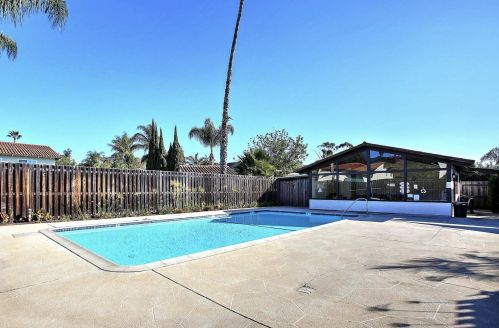 176 Kingston Ave, Santa Barbara CA  93117-2322 exterior