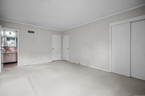 19 Chesley Rd, White Plains NY  10605-4511 exterior