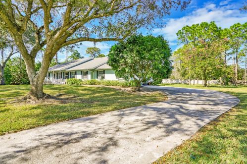 16369 84th Ct, Town Of Loxahatchee Groves, FL 33470-1723