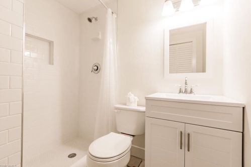 2631 Gulfview Dr, Naples FL  34112-5829 exterior