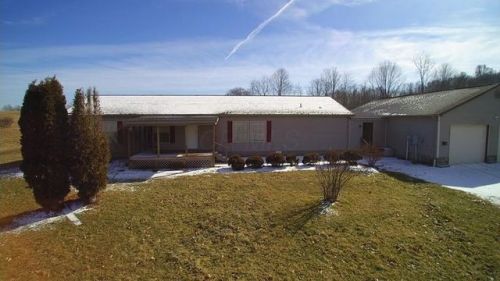 13046 Union Rd, Laurelville, OH 43135-9015