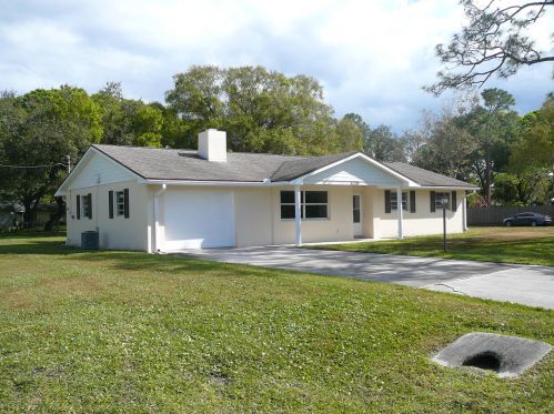 6208 Lilyan Pkwy, Fort Pierce, FL 34951-1363