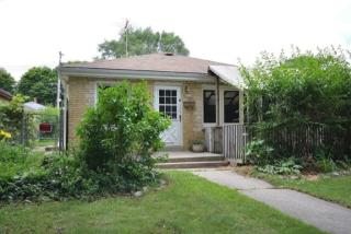 4431 70, Milwaukee WI  53223-2114 exterior