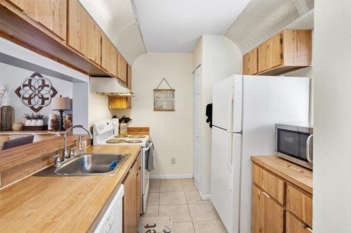 11612 11th St, Hollywood FL 33026-3837 exterior