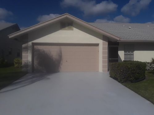 5277 Crystal Anne Dr, West Palm Beach, FL 33417-1260