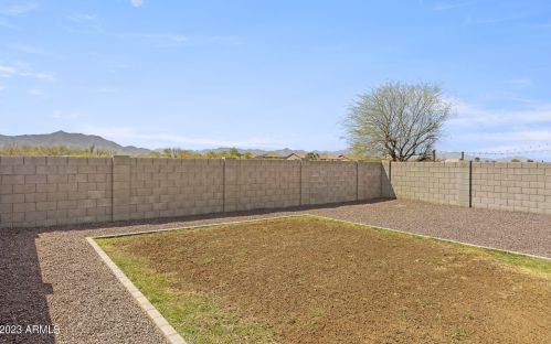 2837 Apollo Rd, Phoenix AZ  85041-5339 exterior