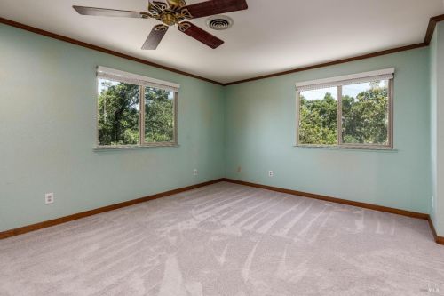 380 Jefferson Ln, Ukiah CA  95482-6618 exterior