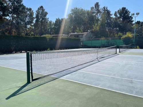 281 Tradewinds Dr, San Jose CA  95123-6007 exterior