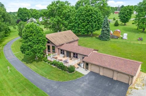 110 Mcclelland Ave, Greenville, PA 16125-8004