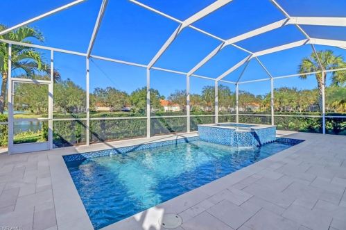 3997 Isla Ciudad Ct, Naples, FL 34109-0335