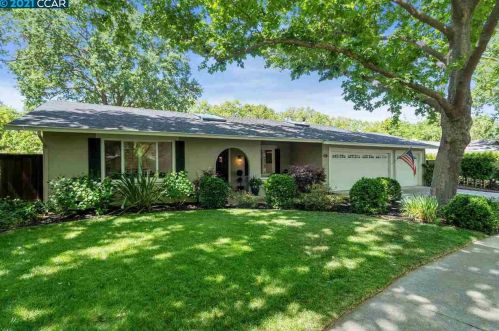 611 Bridgewater Cir, Danville, CA 94526-3640