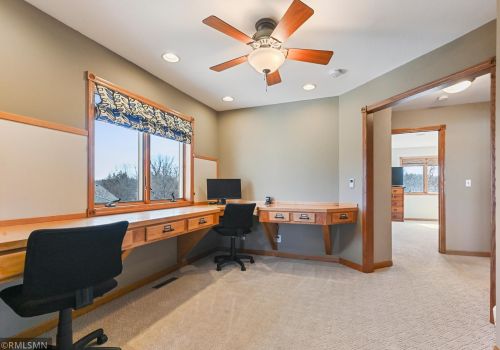 1306 16th Ave, Columbus MN  55025 exterior