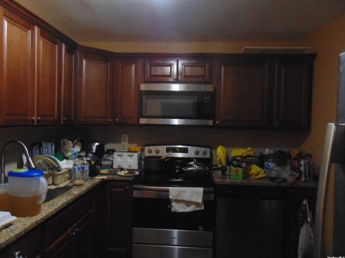 5 Emerald Ln, Amityville, NY 11701-2011