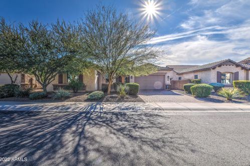 3047 Derringer Way, Gilbert AZ 85297-7889 exterior