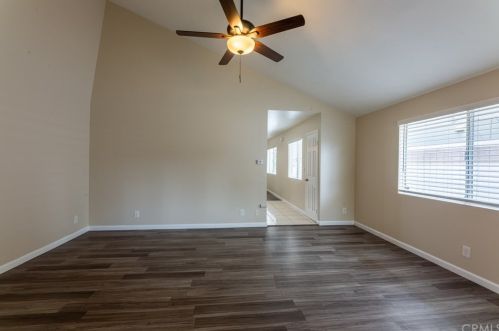 610 Almond Ave, Long Beach CA  90802-1746 exterior