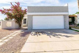 5135 Mission Ln, Glendale, AZ 85302-3424