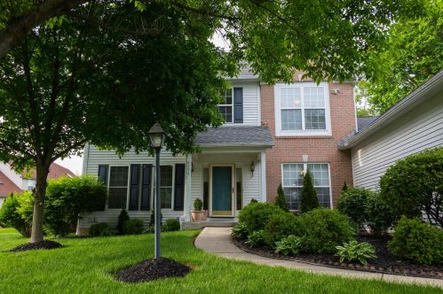6598 Estate View Dr, Blacklick, OH 43004-9639