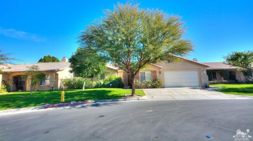 45930 La Flor Ln, La Quinta, CA 92253-7238