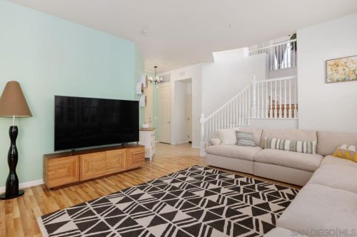 5477 Wolverine Ter, Carlsbad CA  92010-7159 exterior