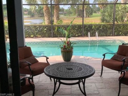 107 Cedar Crest Ct, Naples, FL 34113-8930