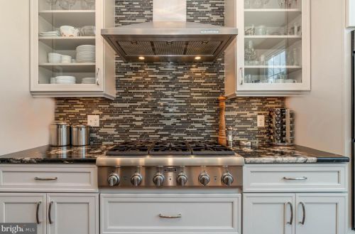 5921 Stephens Xing, Navy Sup Dpt PA 17050-6866 exterior