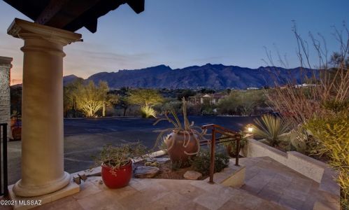5427 Sundance Pl, Tucson, AZ 85718-5511