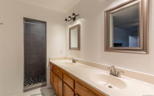 3663-65 Chamoune Ave, San Diego CA exterior