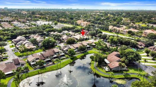 5045 Sesame St, West Palm Beach, FL 33418-3521