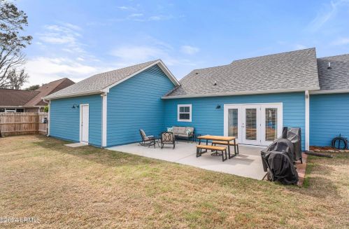 1012 Ferrets End, Beaufort SC  29902-5893 exterior