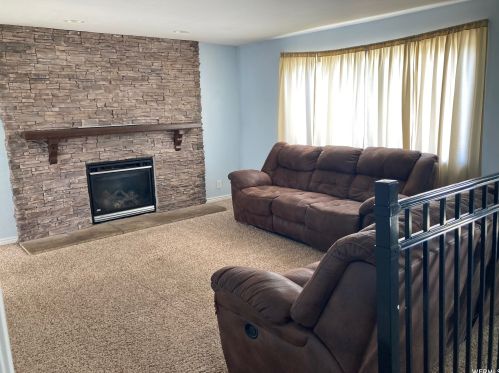 4327 Rose Petal Way, Salt Lake City, UT 84120-5743