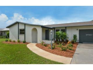 802 Southern Pine Ln, Sarasota, FL 34243-1732