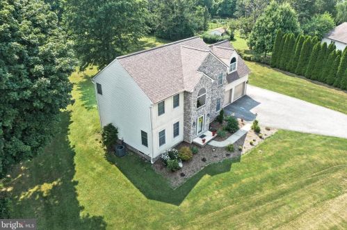 2586 Cape Horn Rd, Red Lion PA  17356-9056 exterior