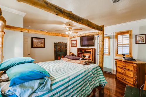 34022 13 Pl, Phoenix AZ 85020-5408 exterior