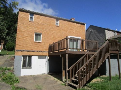 7846 Thon Dr, Verona, PA 15147-1529