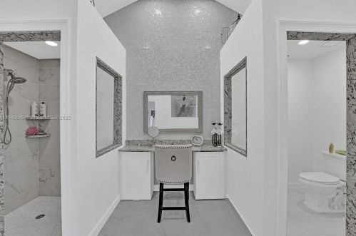 11646 Privado Way, Boynton Beach FL  33437-1924 exterior