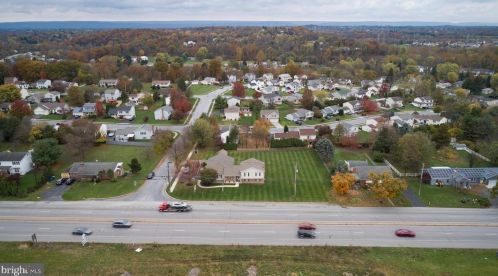 397 Kunkel Ave, Hummelstown PA  17036-9337 exterior