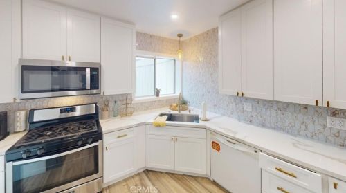 11051 Kibbins Cir, Stanton CA  90680-2931 exterior