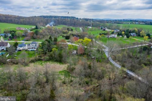 440 Franklin Church Rd, Siddonsburg PA  17019-9766 exterior