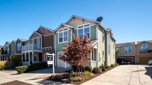 2959 Bay Village Ave, Santa Rosa CA  95403-2493 exterior